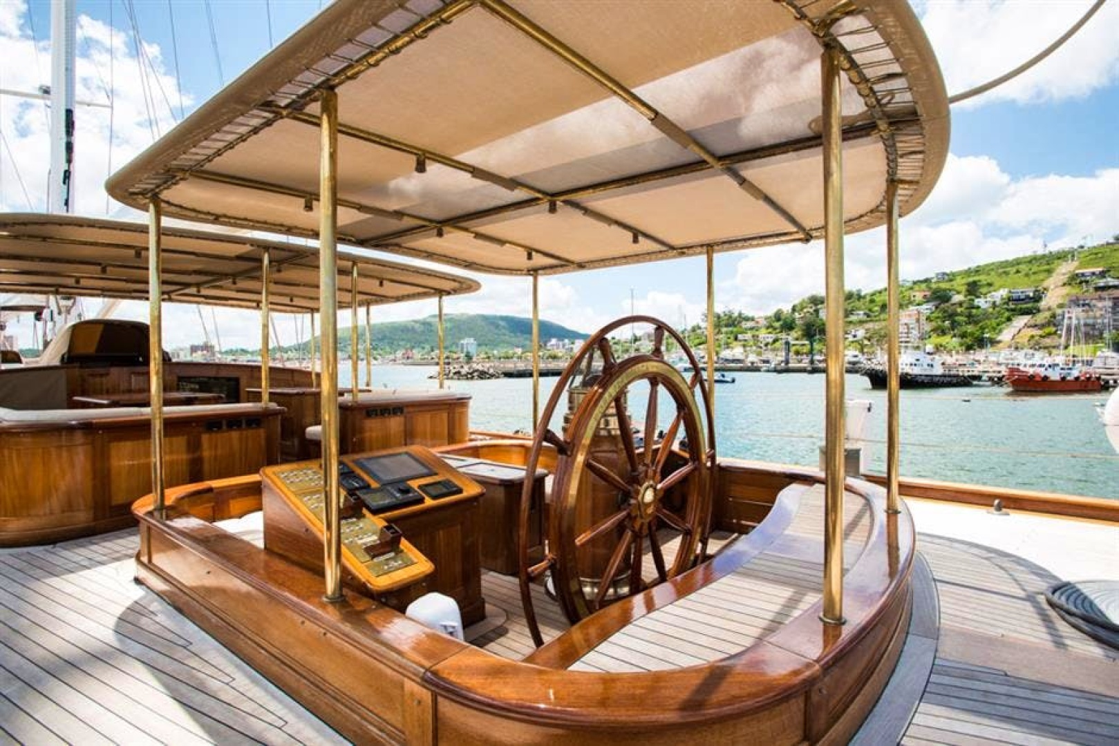 DONA FRANCISCA 172ft Astilleros Buquebus Yacht For Sale
