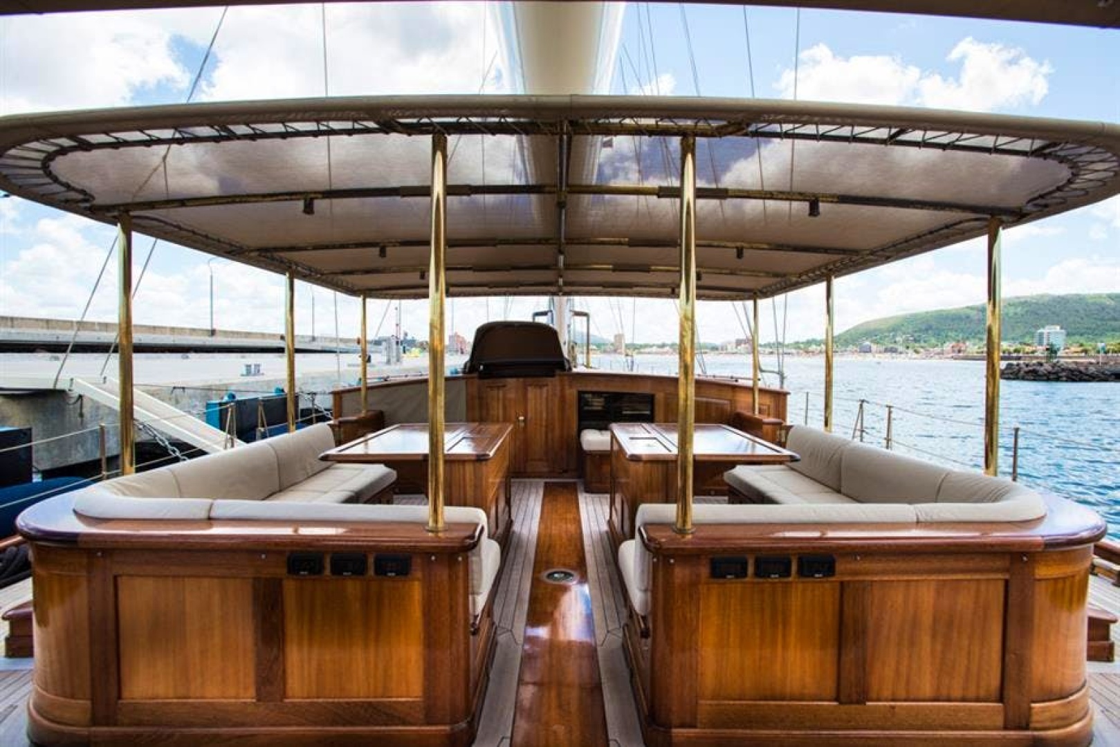 DONA FRANCISCA 172ft Astilleros Buquebus Yacht For Sale
