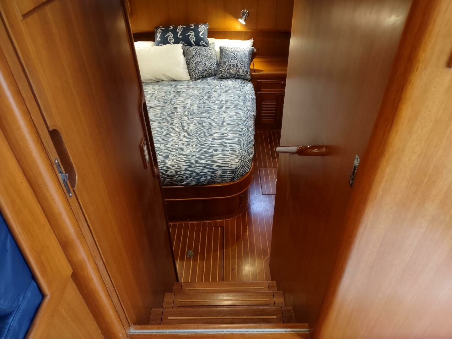 Selene Archer 40 Ocean Trawler Yacht For Sale
