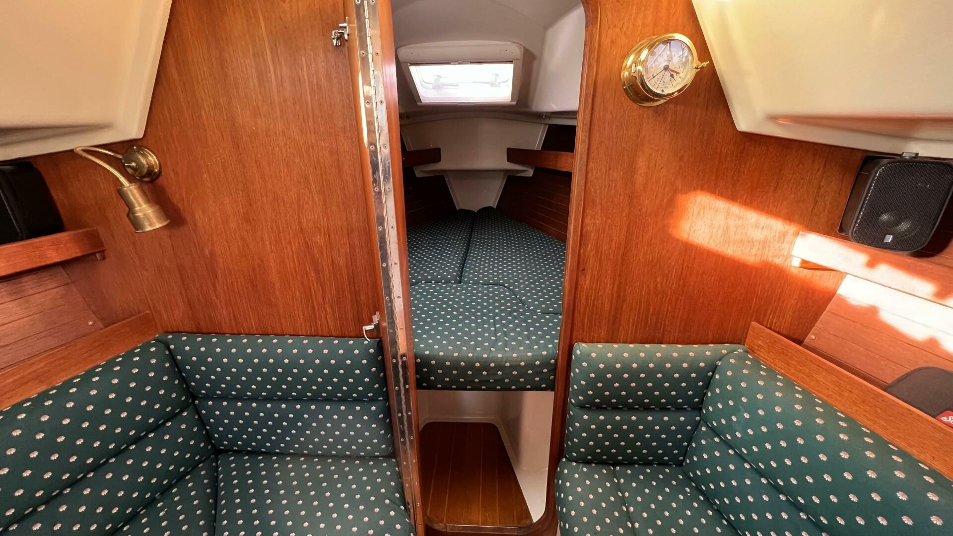 Legacy 34ft Canadian Sailcraft Yacht For Sale