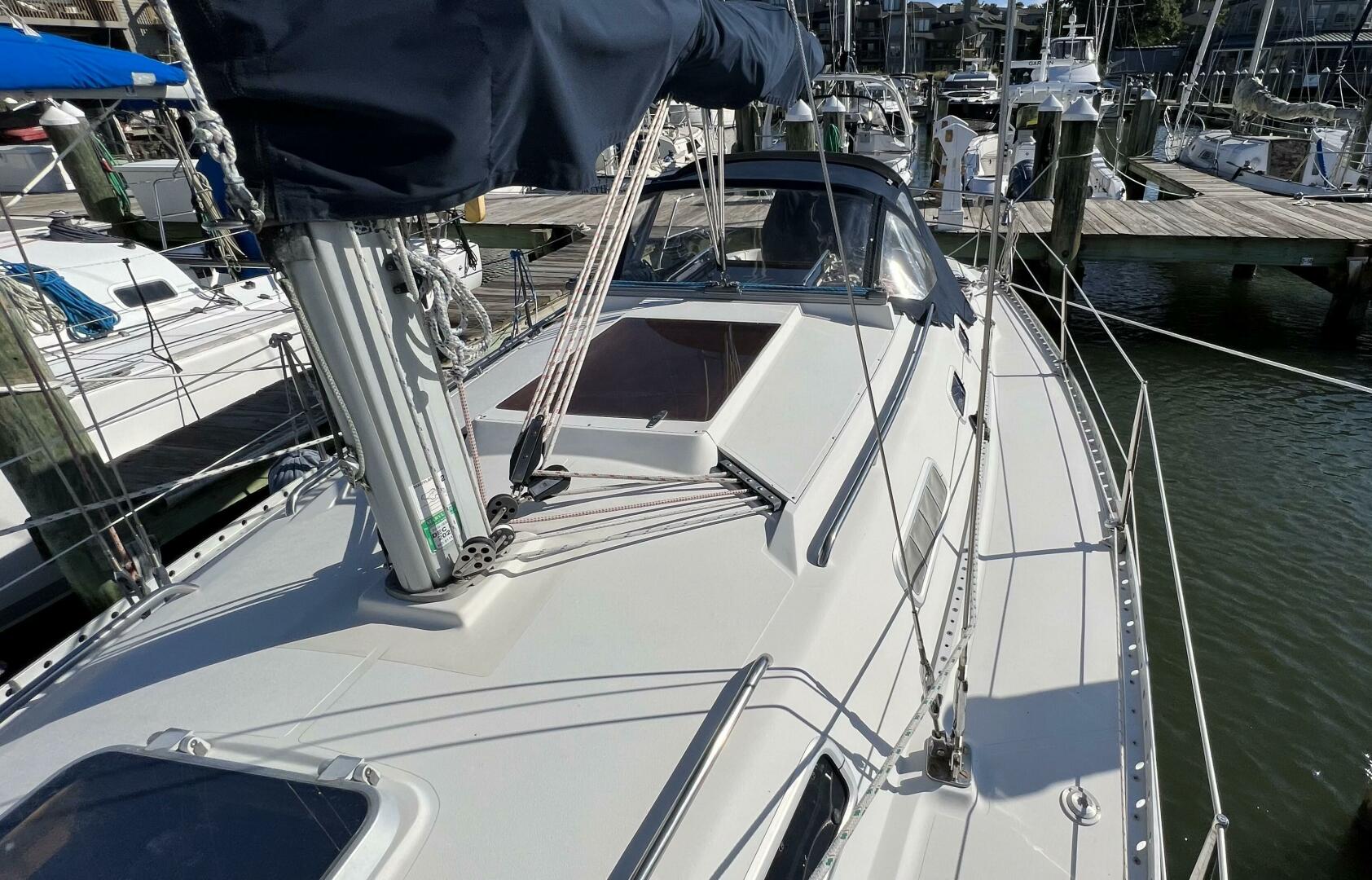 Legacy 34ft Canadian Sailcraft Yacht For Sale