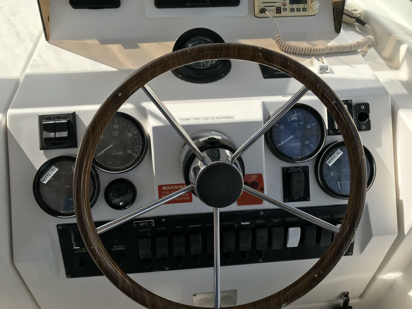 El Dorado 34ft Mainship Yacht For Sale