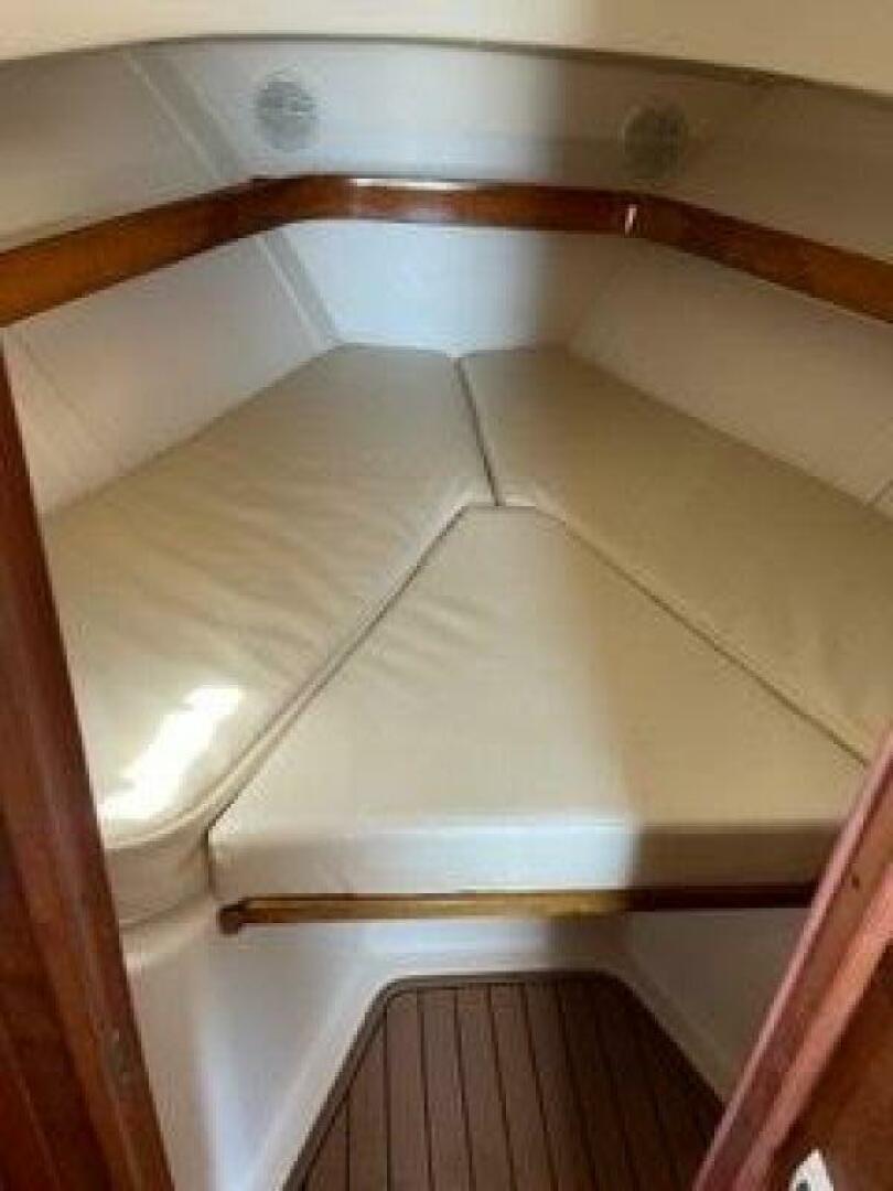 El Dorado 34ft Mainship Yacht For Sale