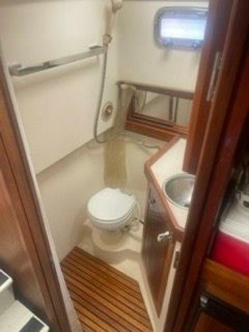 El Dorado 34ft Mainship Yacht For Sale