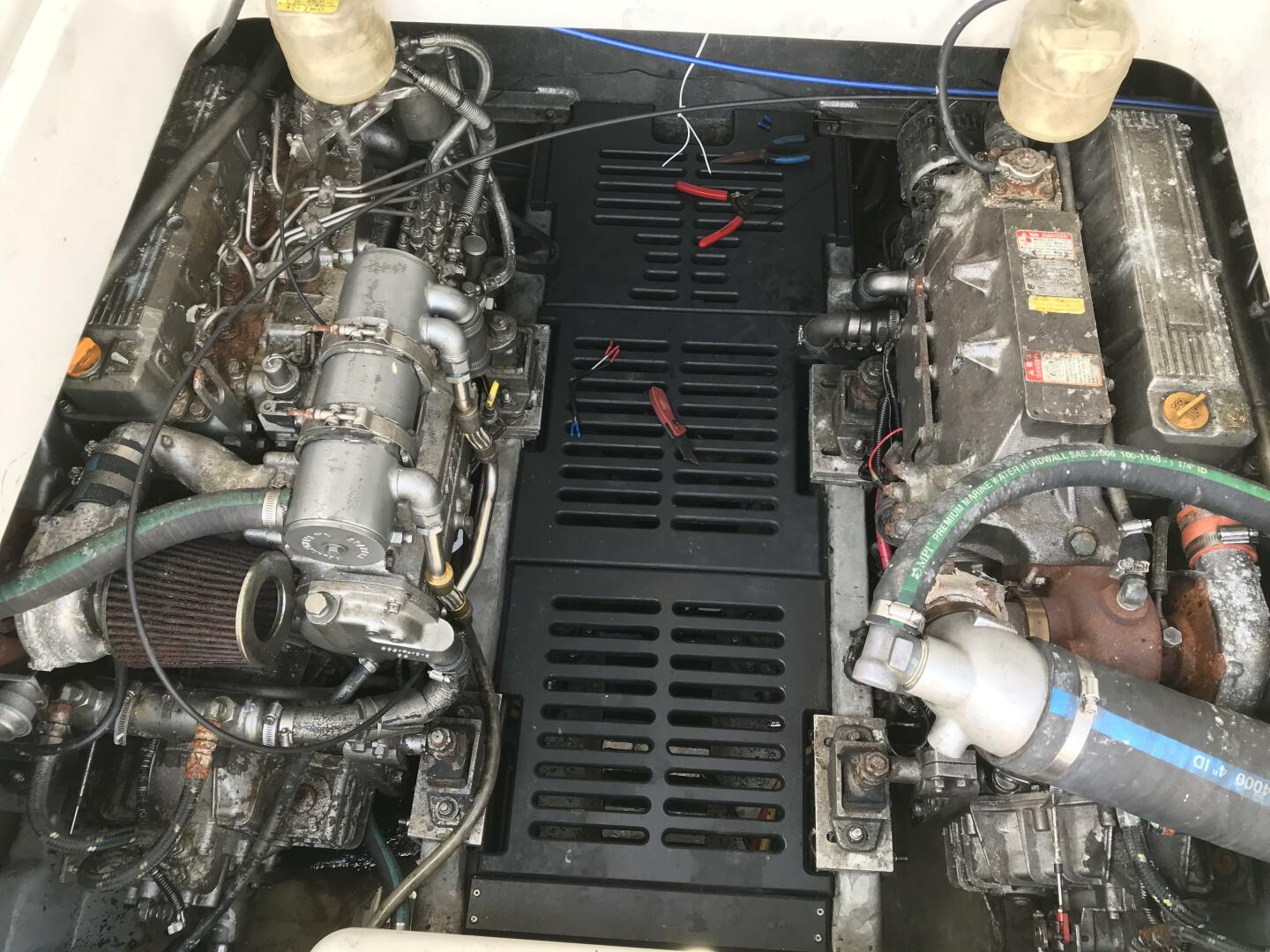 El Dorado 34ft Mainship Yacht For Sale