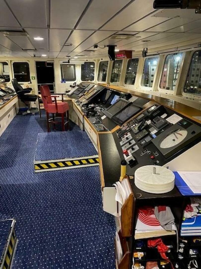 Ocean Navigator 300ft American Marine Yacht For Sale Ocean Navigator 300ft American Marine Yacht For Sale