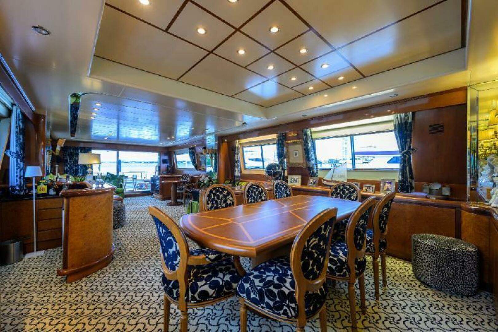 CIPANGO 92ft Versilcraft Yacht For Sale