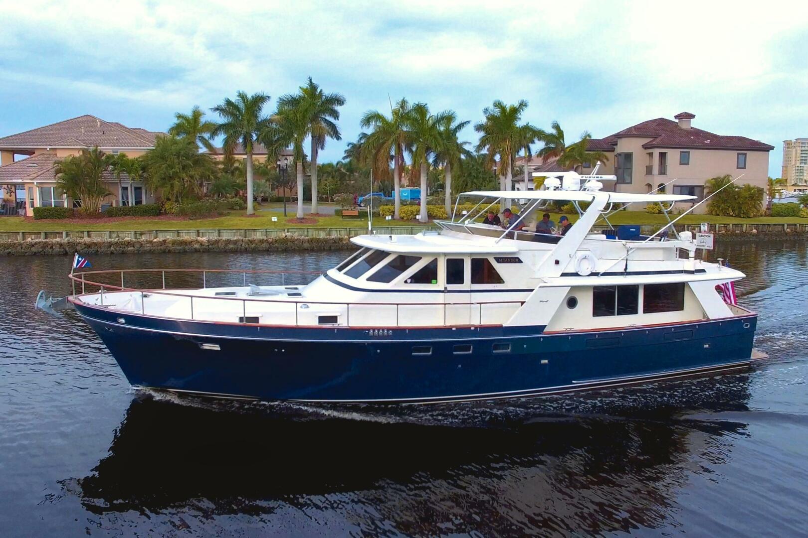 Brown 61ft Tollycraft Yacht For Sale