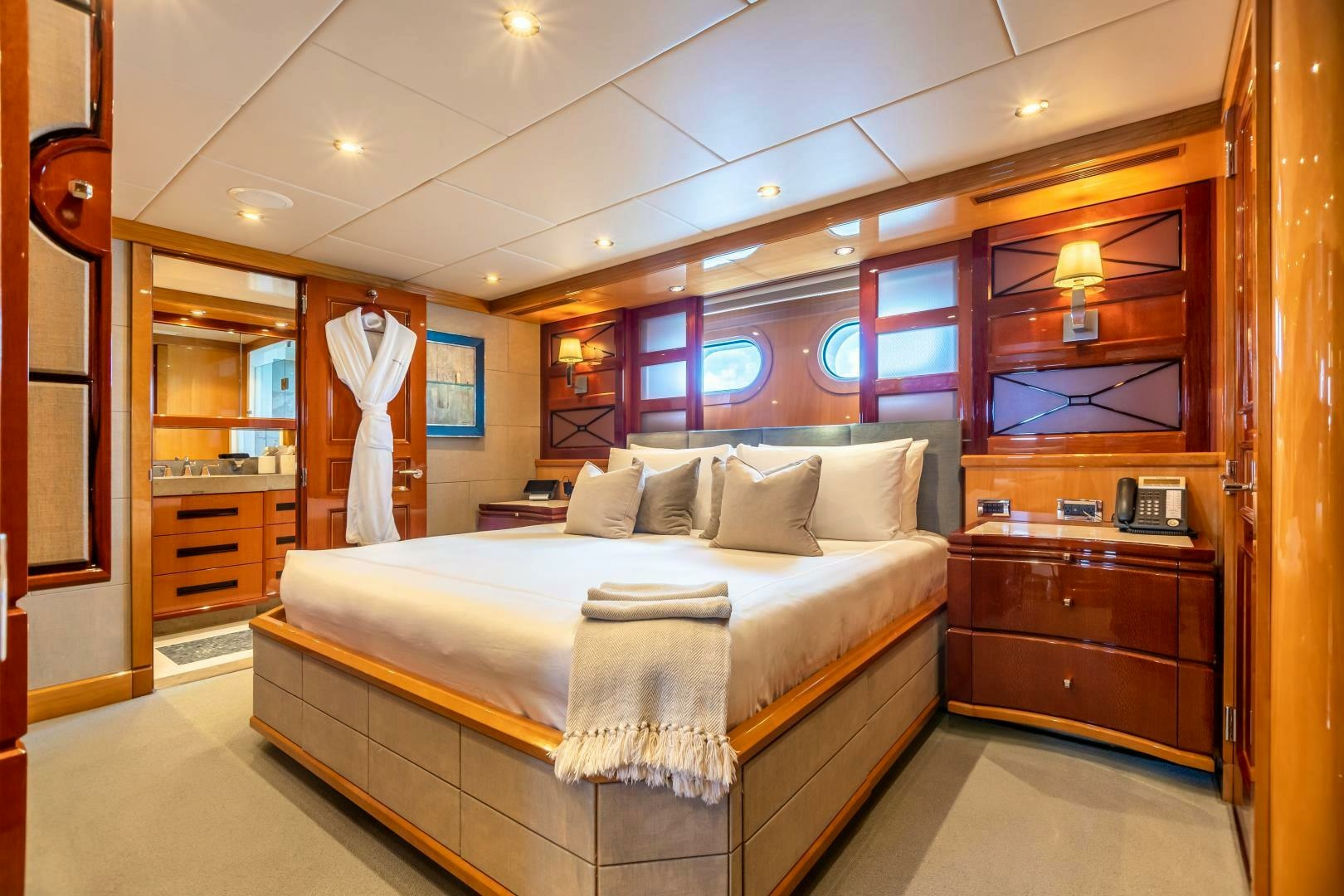 IMPROMPTU 164ft Trinity Yachts Yacht For Sale