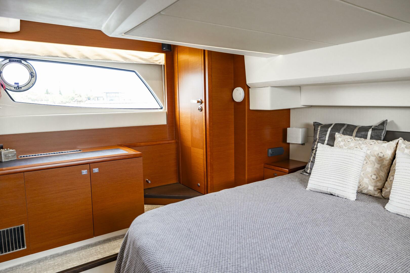 Dream 50ft Prestige Yacht For Sale