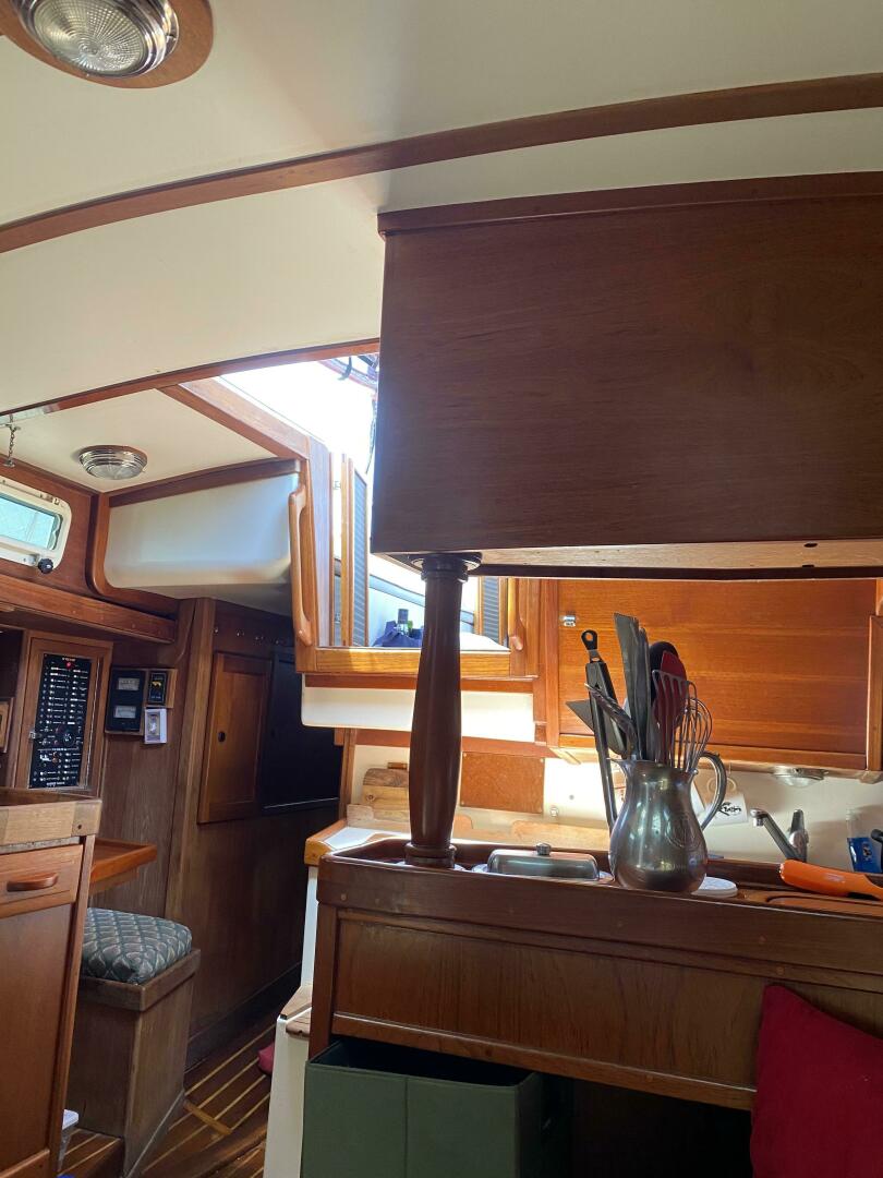 39ft Mariner Yacht For Sale