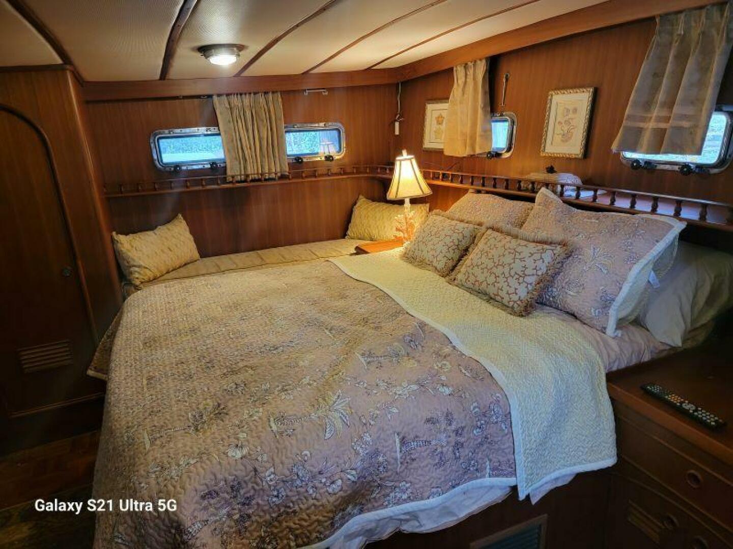 Picure of Delicate Balance