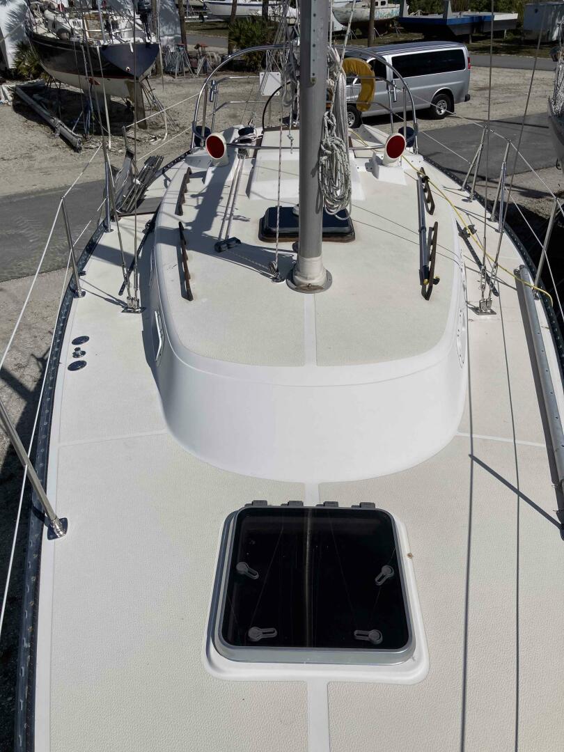 33ft Tartan Yacht For Sale