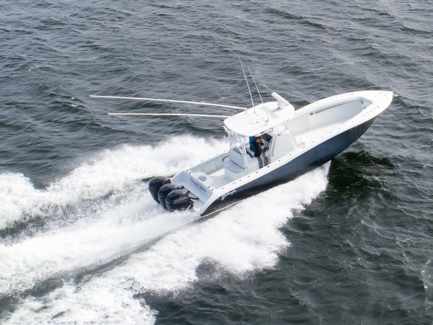 Yellowfin Center Console InterMarine Boats