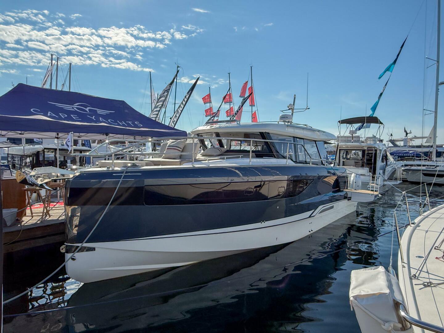 In Stock 42ft Wellcraft Yacht For Sale