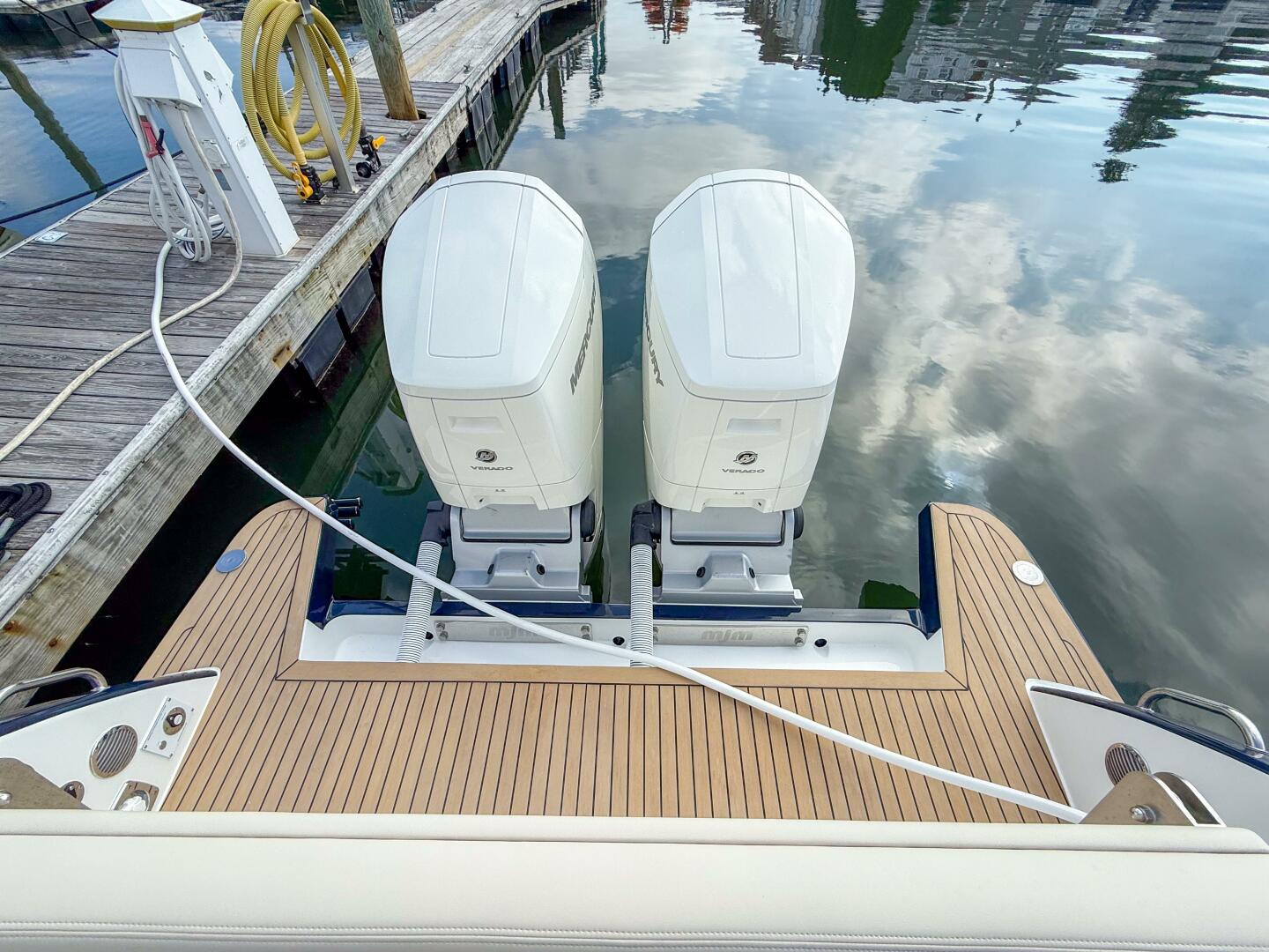 In Stock 42ft MJM Yacht For Sale