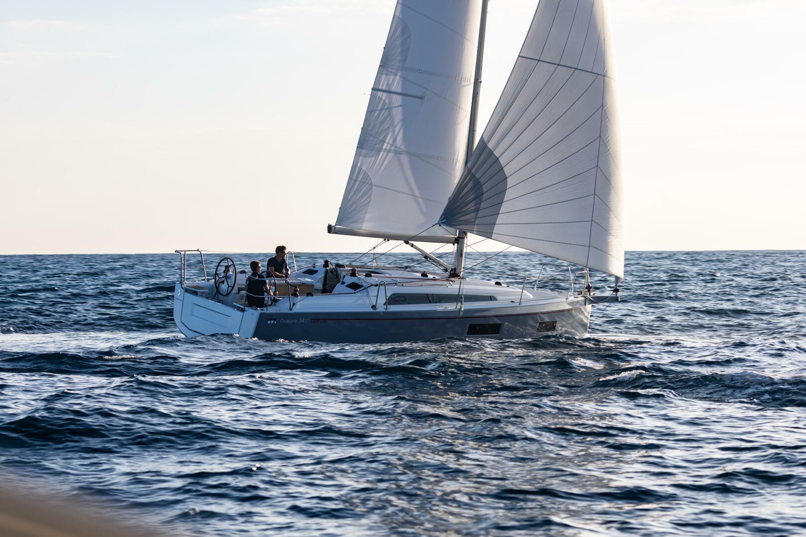 34ft Beneteau Yacht For Sale