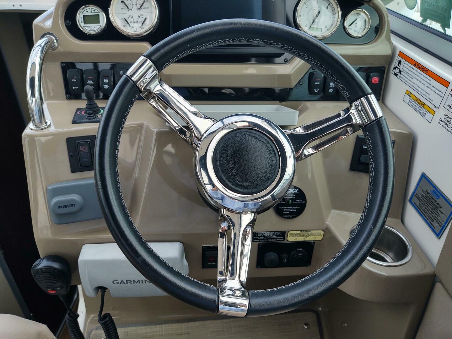 Reel Seaductive 28ft Regal Yacht For Sale