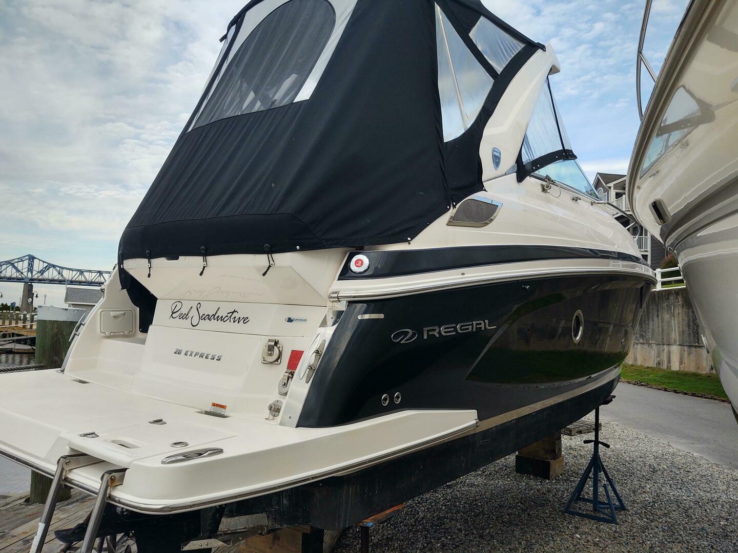 Reel Seaductive 28ft Regal Yacht For Sale