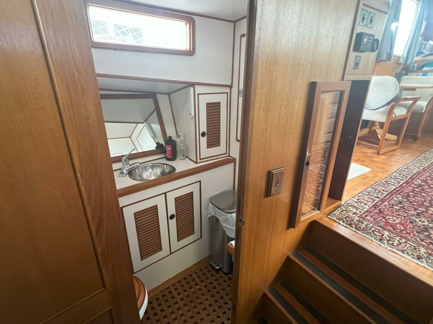 OCEANUS 43ft Ocean Alexander Yacht For Sale