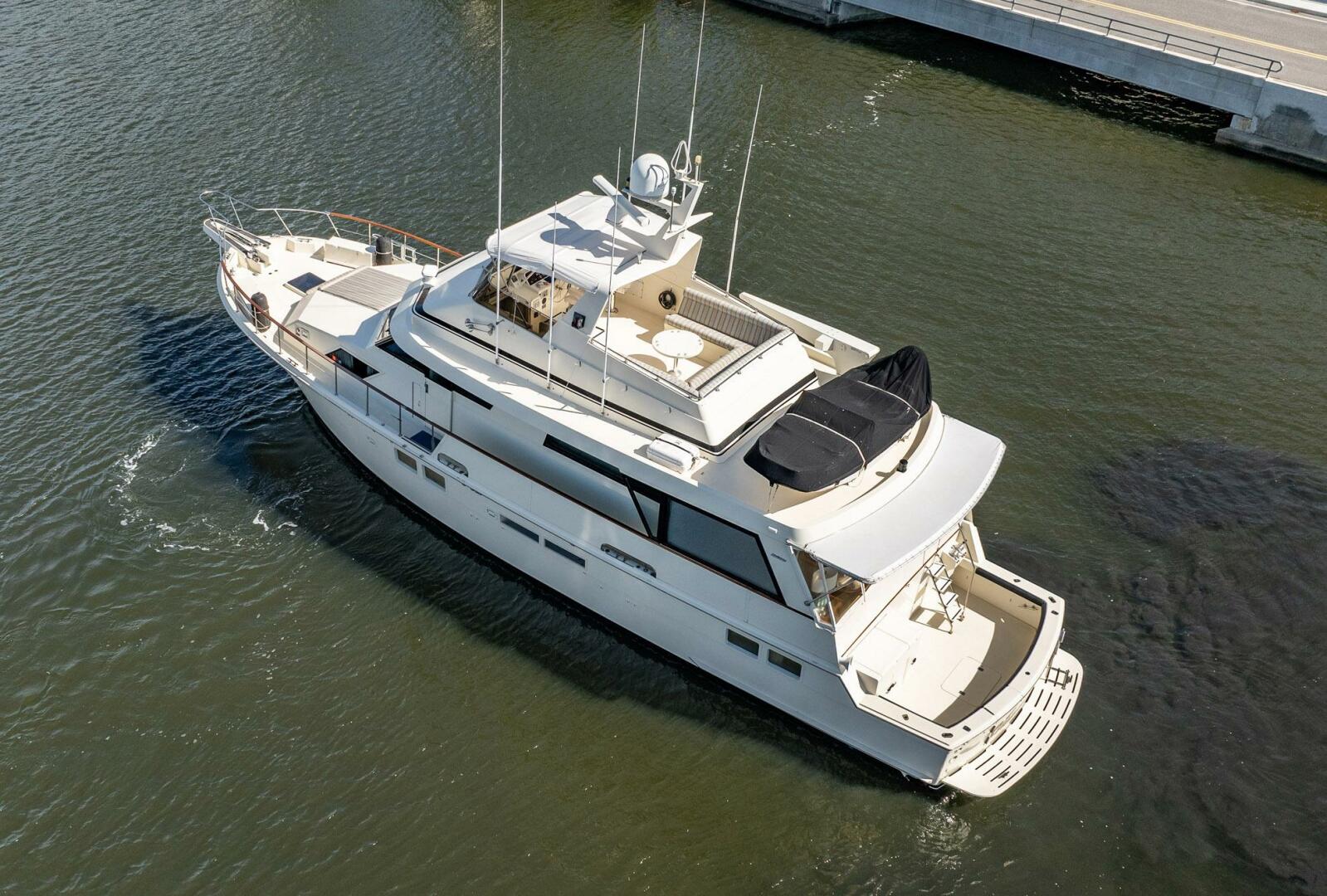 Glenmark lV 67ft Hatteras Yacht For Sale