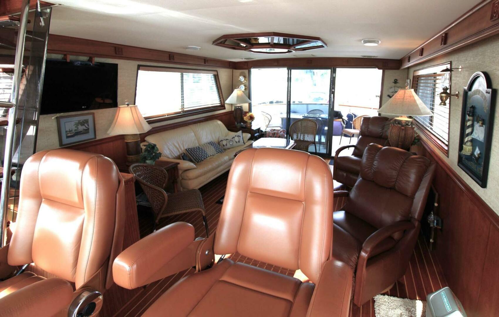 1986 Hatteras motor yacht