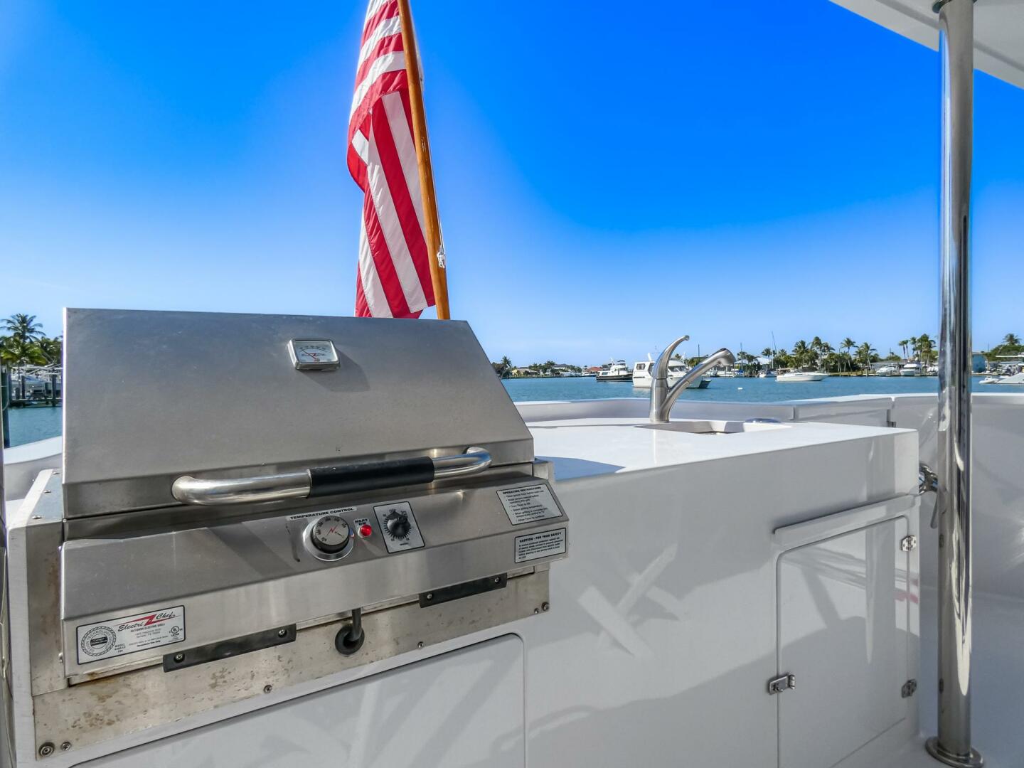 iiWii 80ft Northern Marine Yacht For Sale