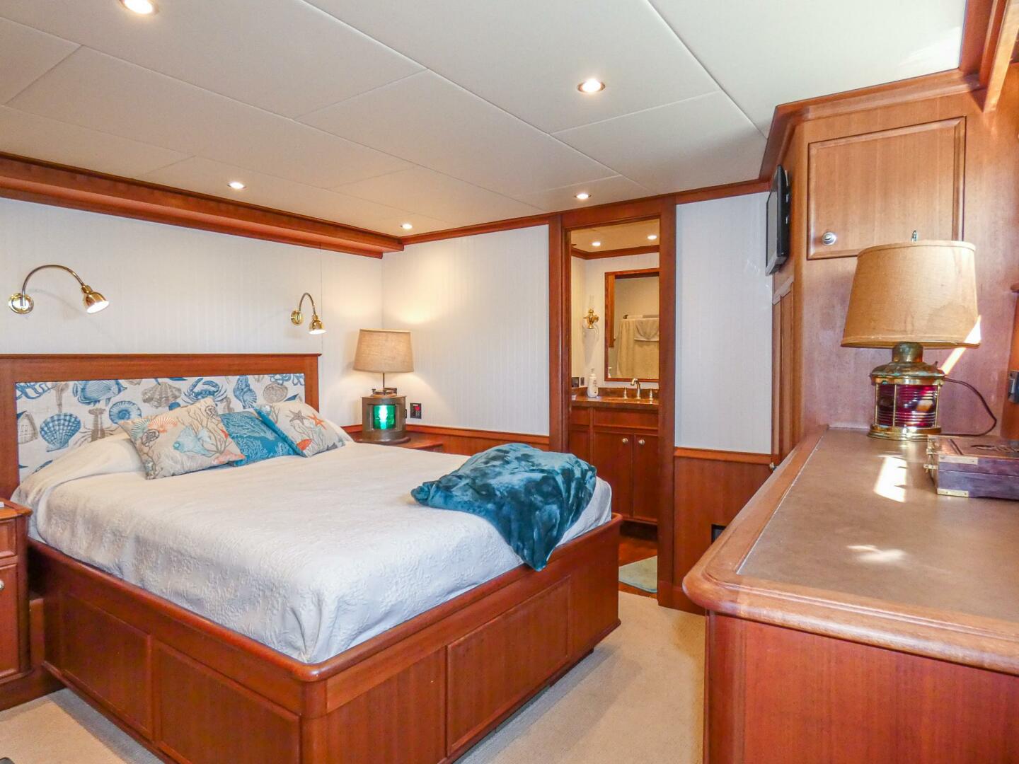 iiWii 80ft Northern Marine Yacht For Sale