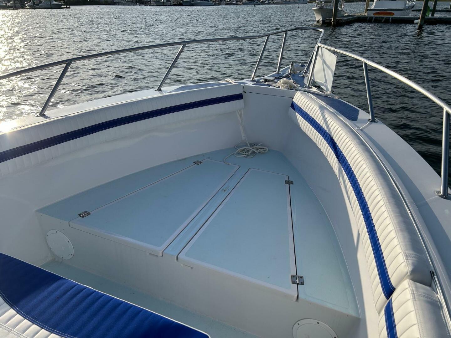 26ft Robalo Yacht For Sale