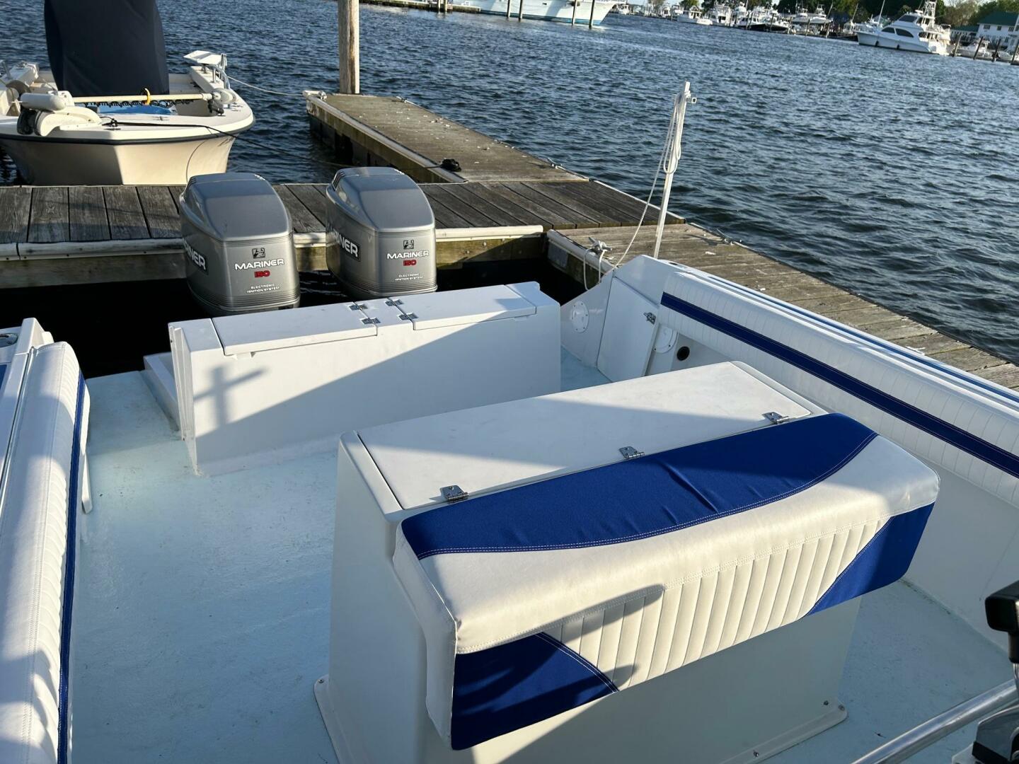 26ft Robalo Yacht For Sale