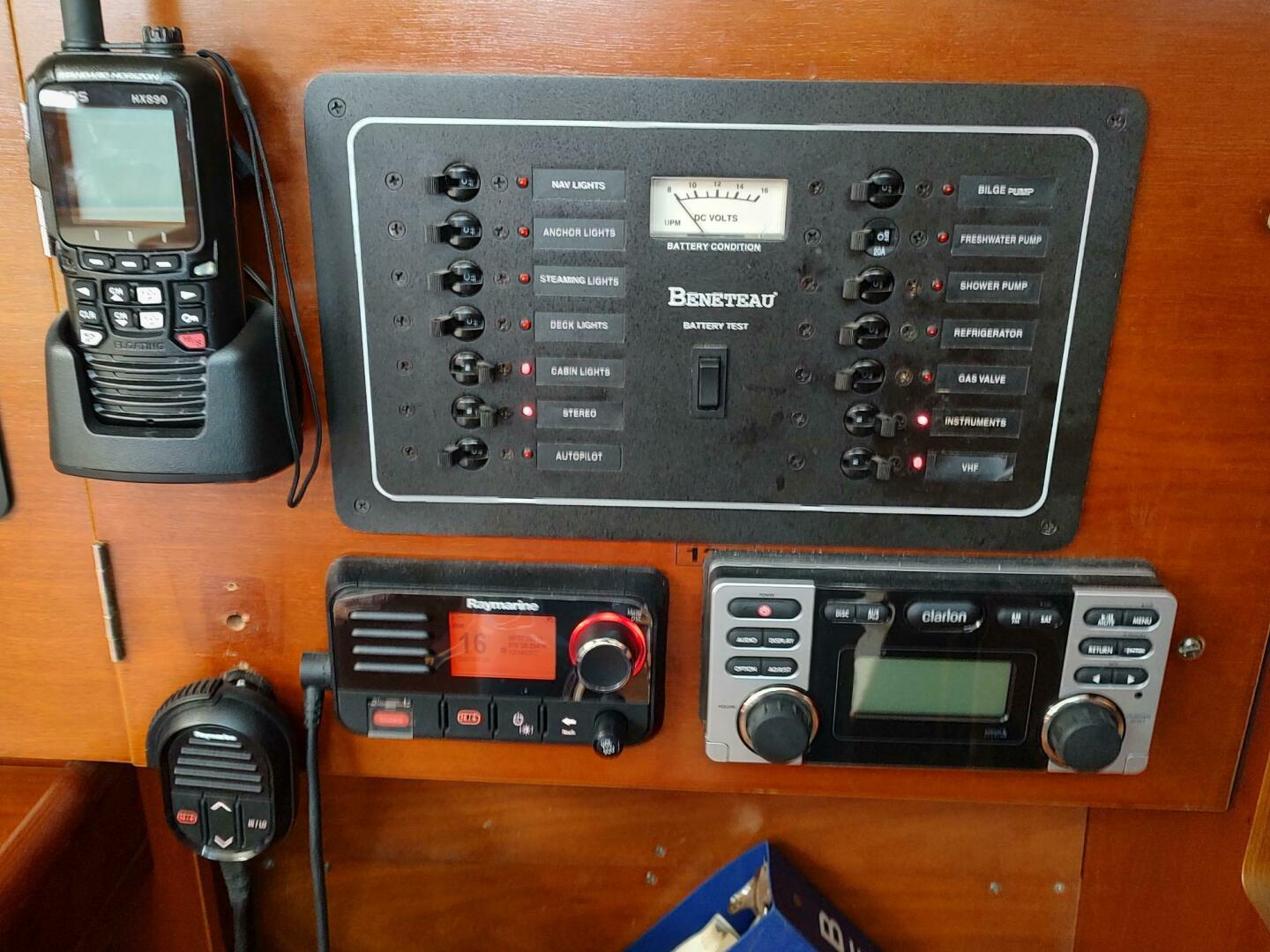 Beneteau First 36.7 — Kolohe - Photo 40