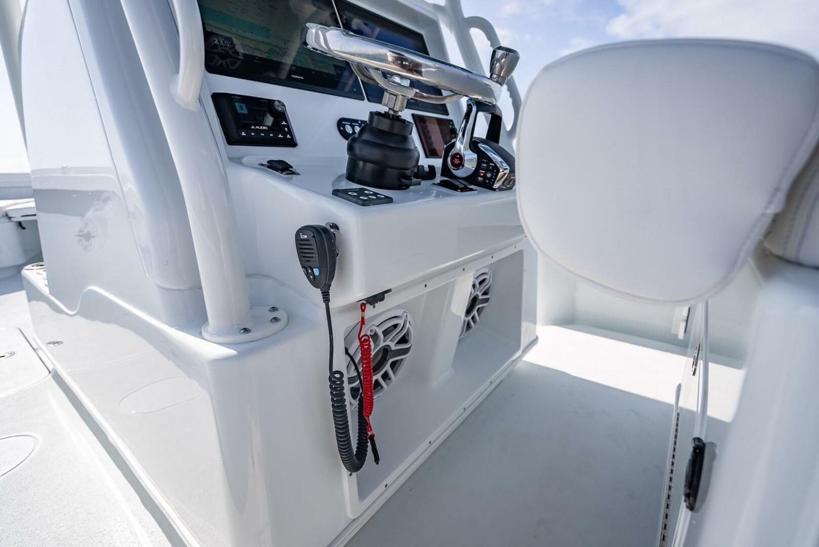 34ft Yellowfin Yacht For Sale