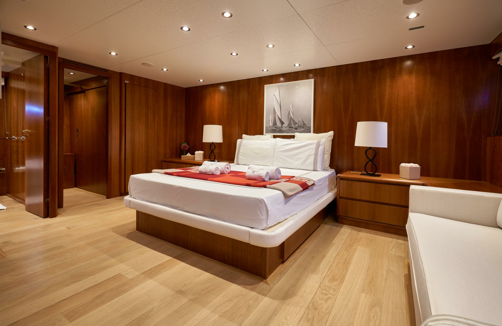 L INSTANT IV 108ft Costruzioni Navali Tigullio Castagnola Yacht For Sale