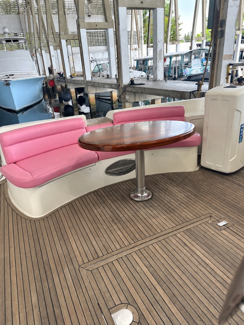 62 Azimut Fly   2004 62ft Azimut Yacht For Sale