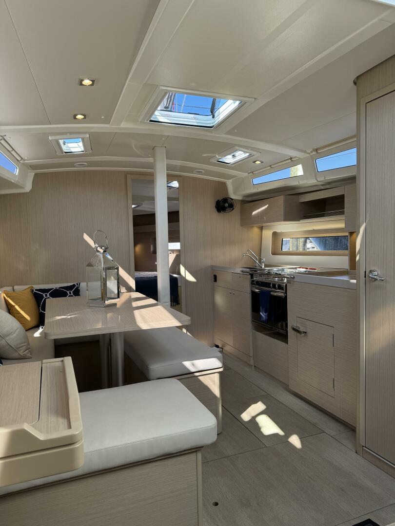 In Stock 37ft Beneteau Yacht For Sale