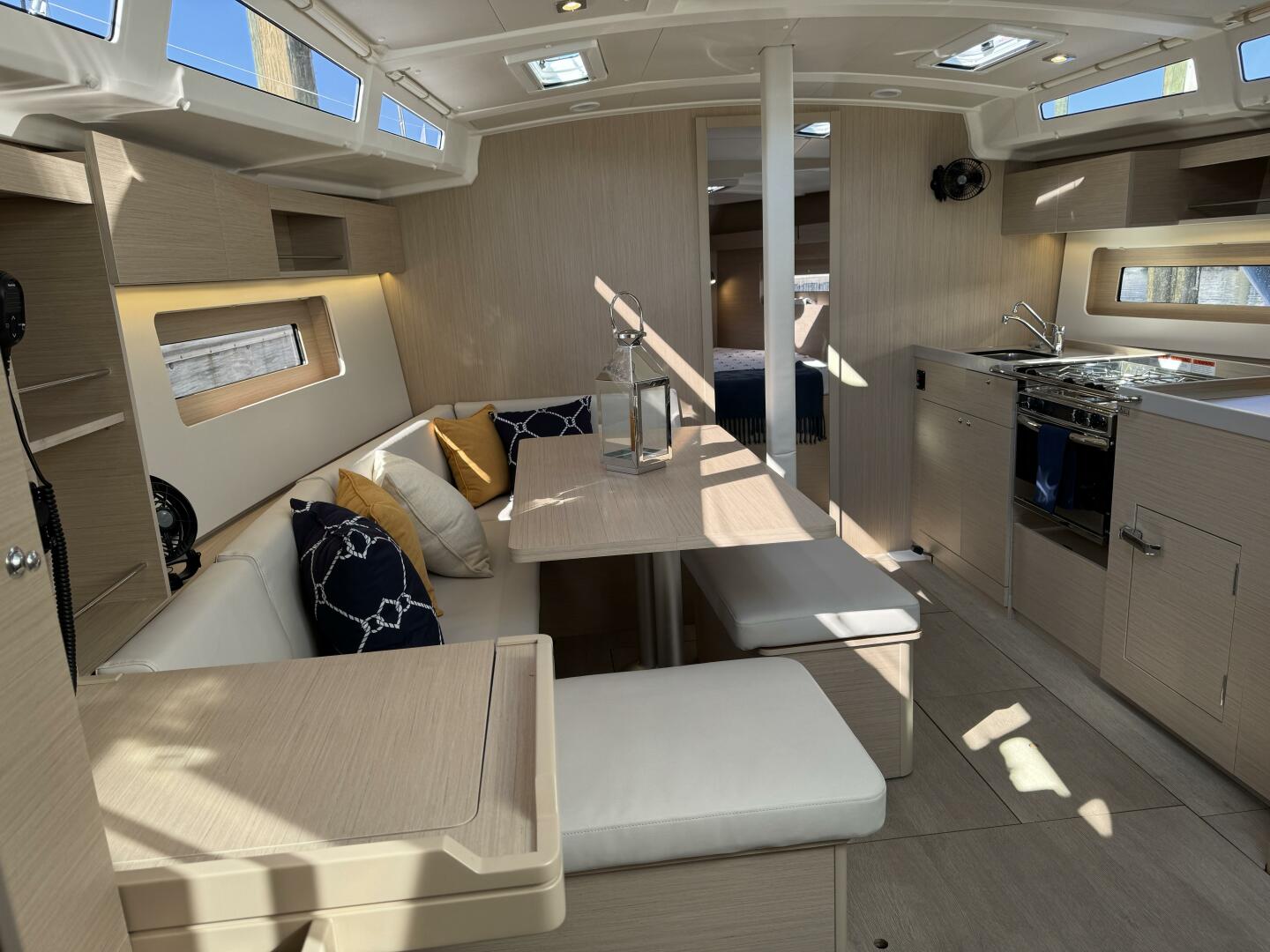 In Stock 37ft Beneteau Yacht For Sale