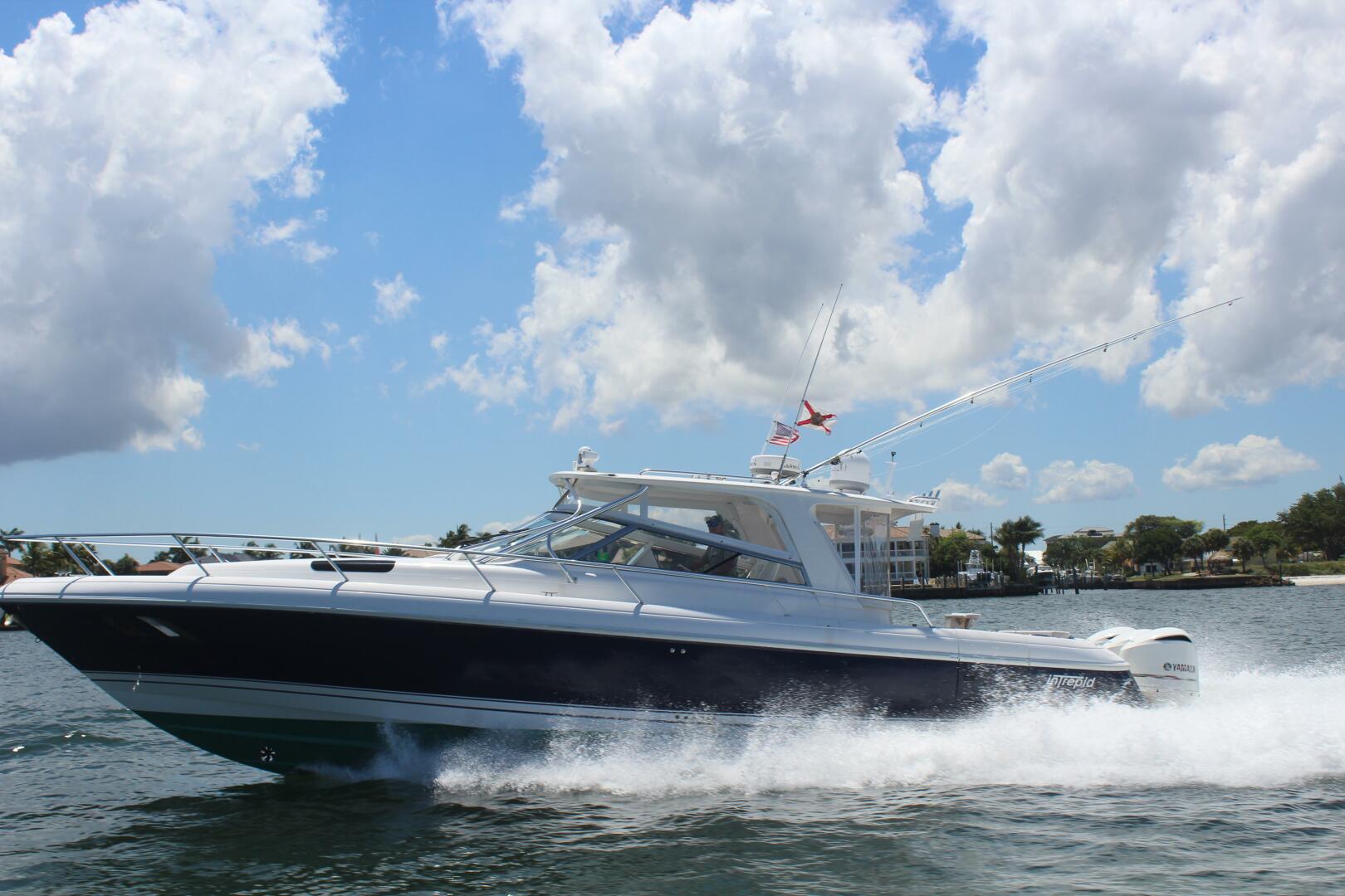 43ft Intrepid Yacht For Sale