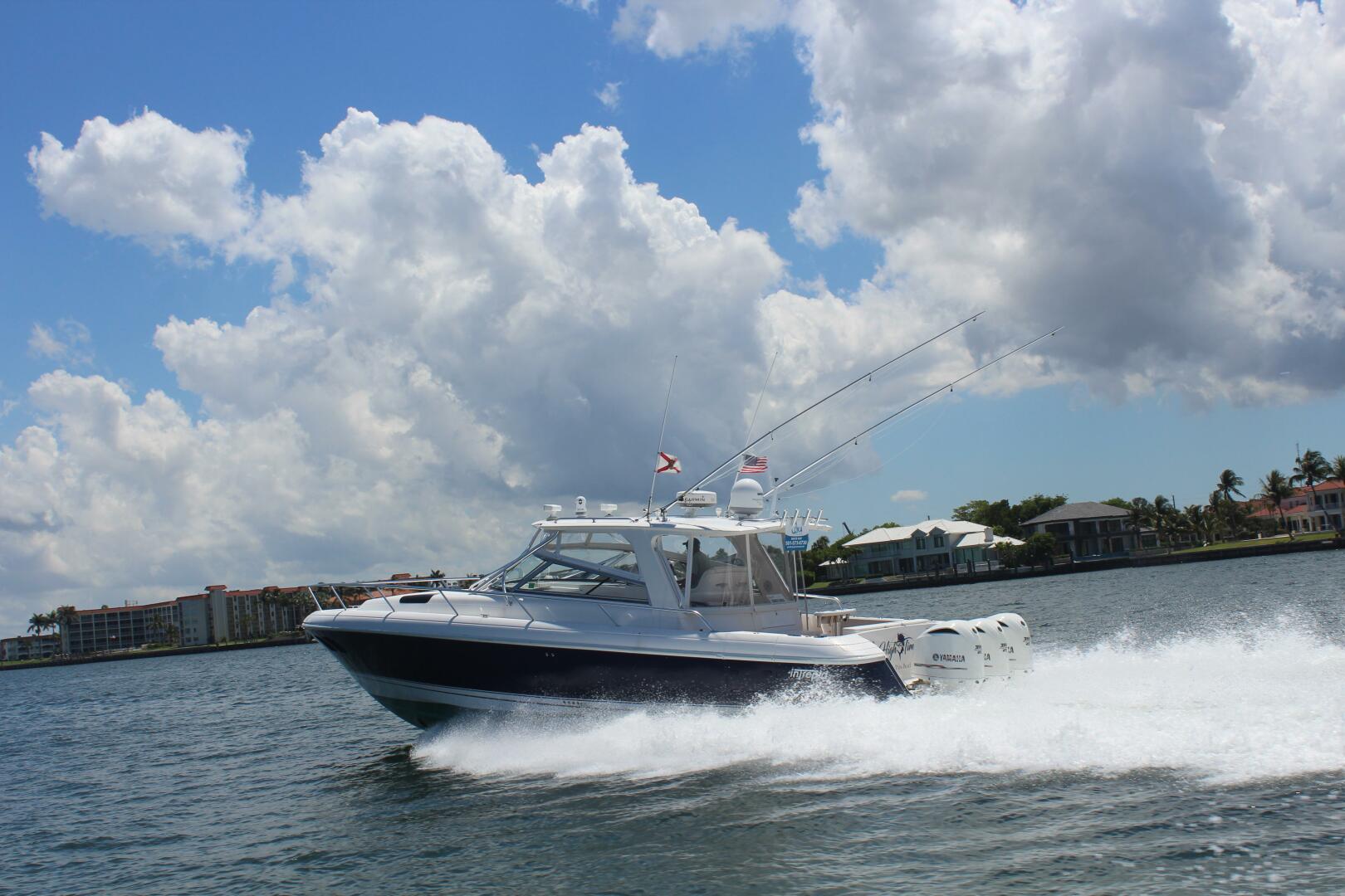 43ft Intrepid Yacht For Sale