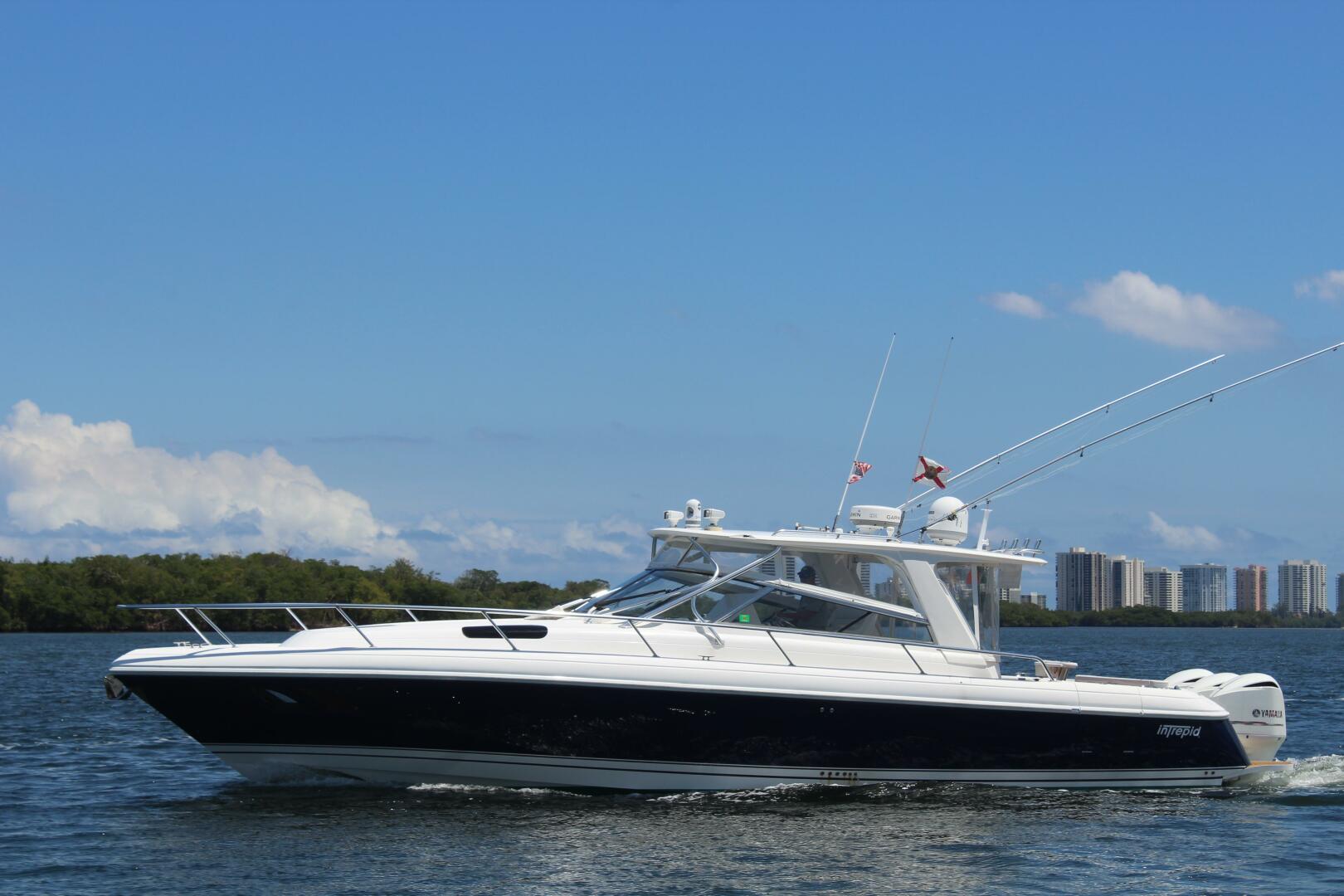 43ft Intrepid Yacht For Sale