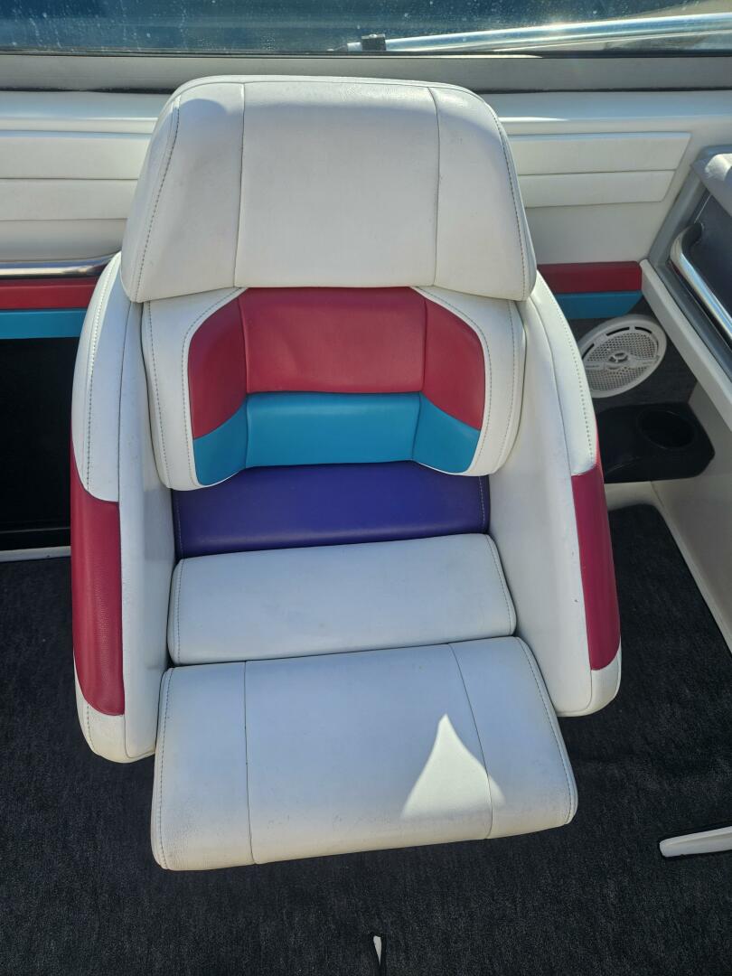 Sugar Plum 23ft Formula Yacht For Sale