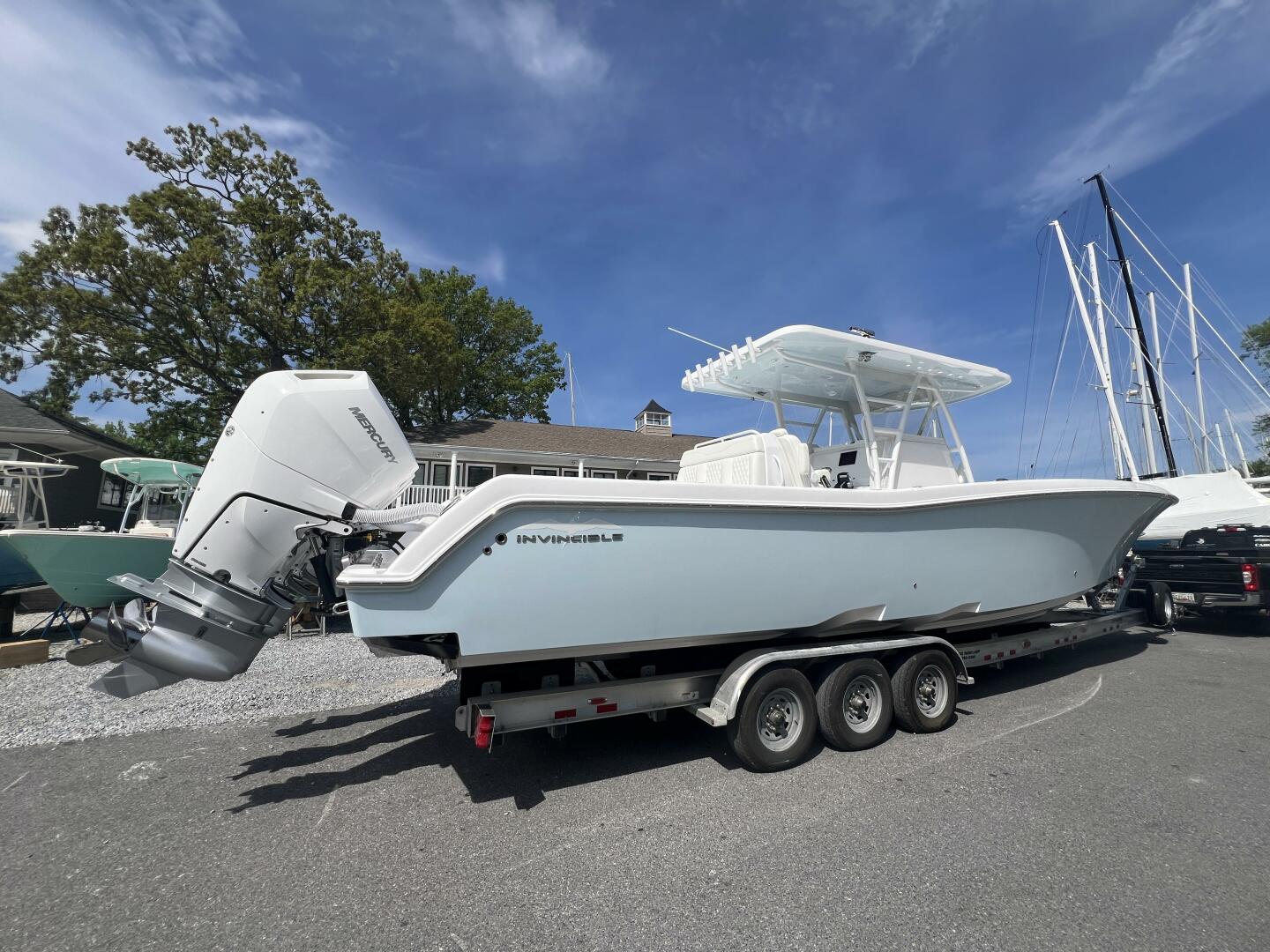 Invincible Invincible 2814439