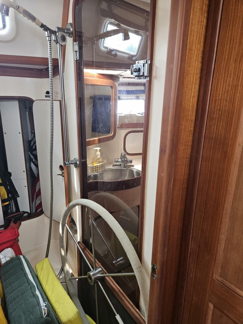 40ft Norseman Yacht For Sale