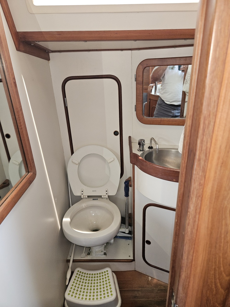 40ft Norseman Yacht For Sale