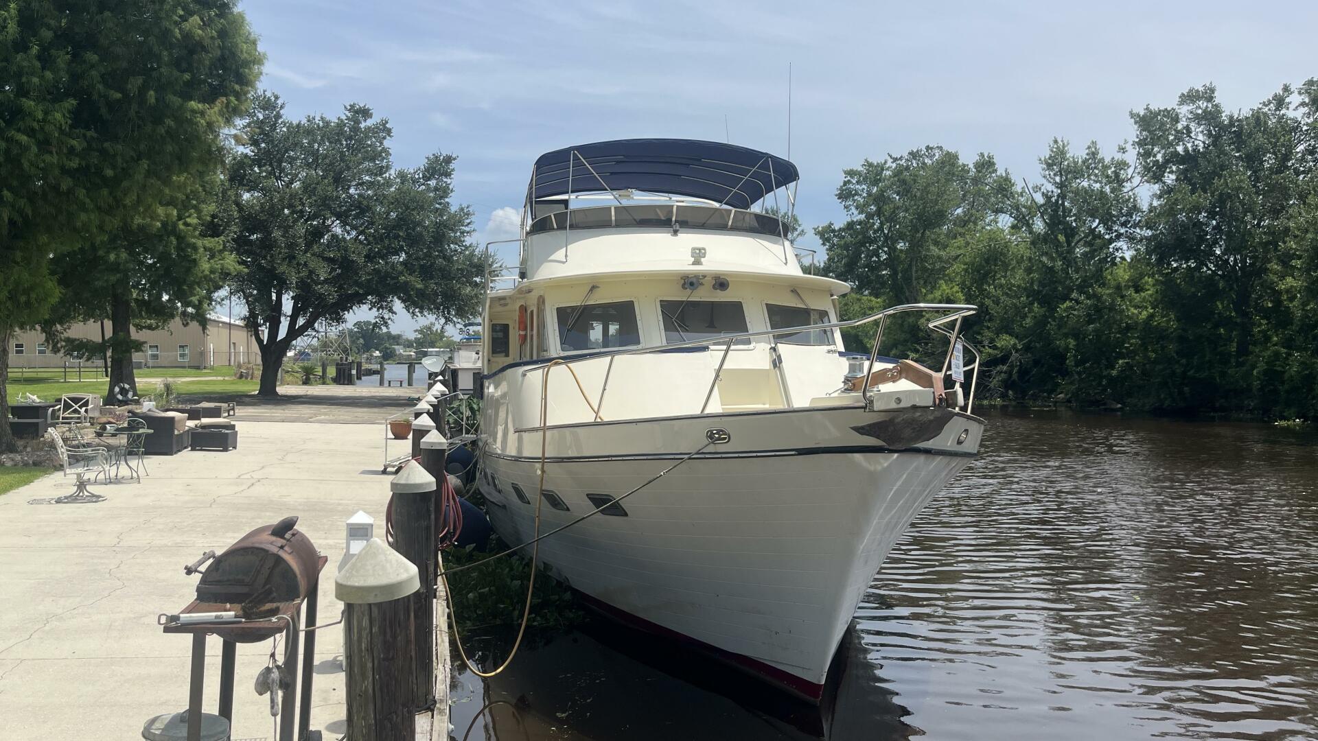 Island Angel 62ft Marine Trader Yacht For Sale