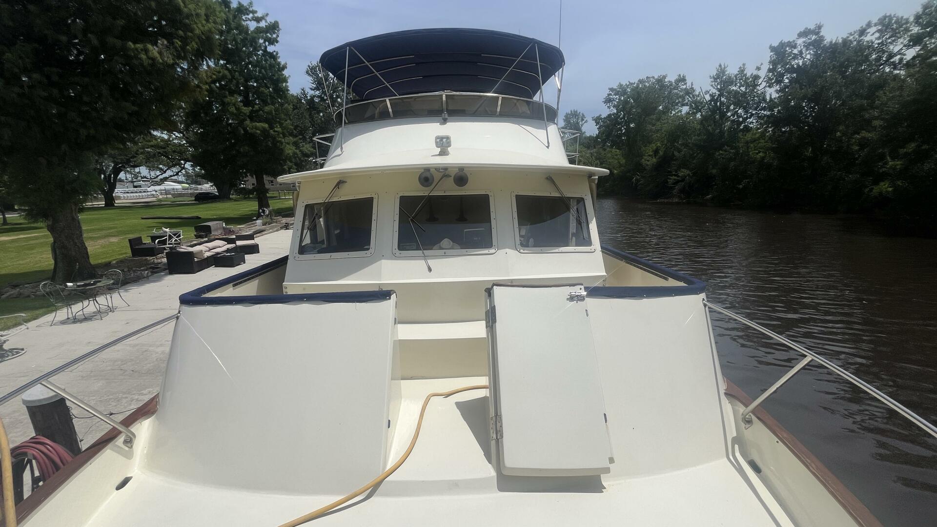 Island Angel 62ft Marine Trader Yacht For Sale
