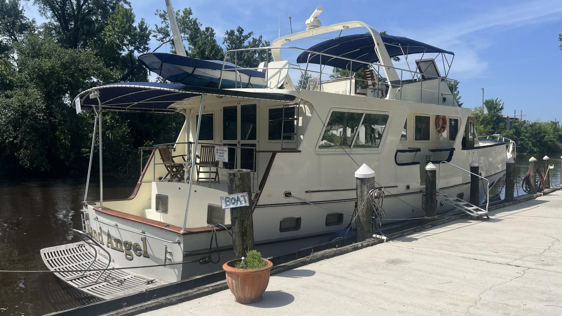 Island Angel 62ft Marine Trader Yacht For Sale