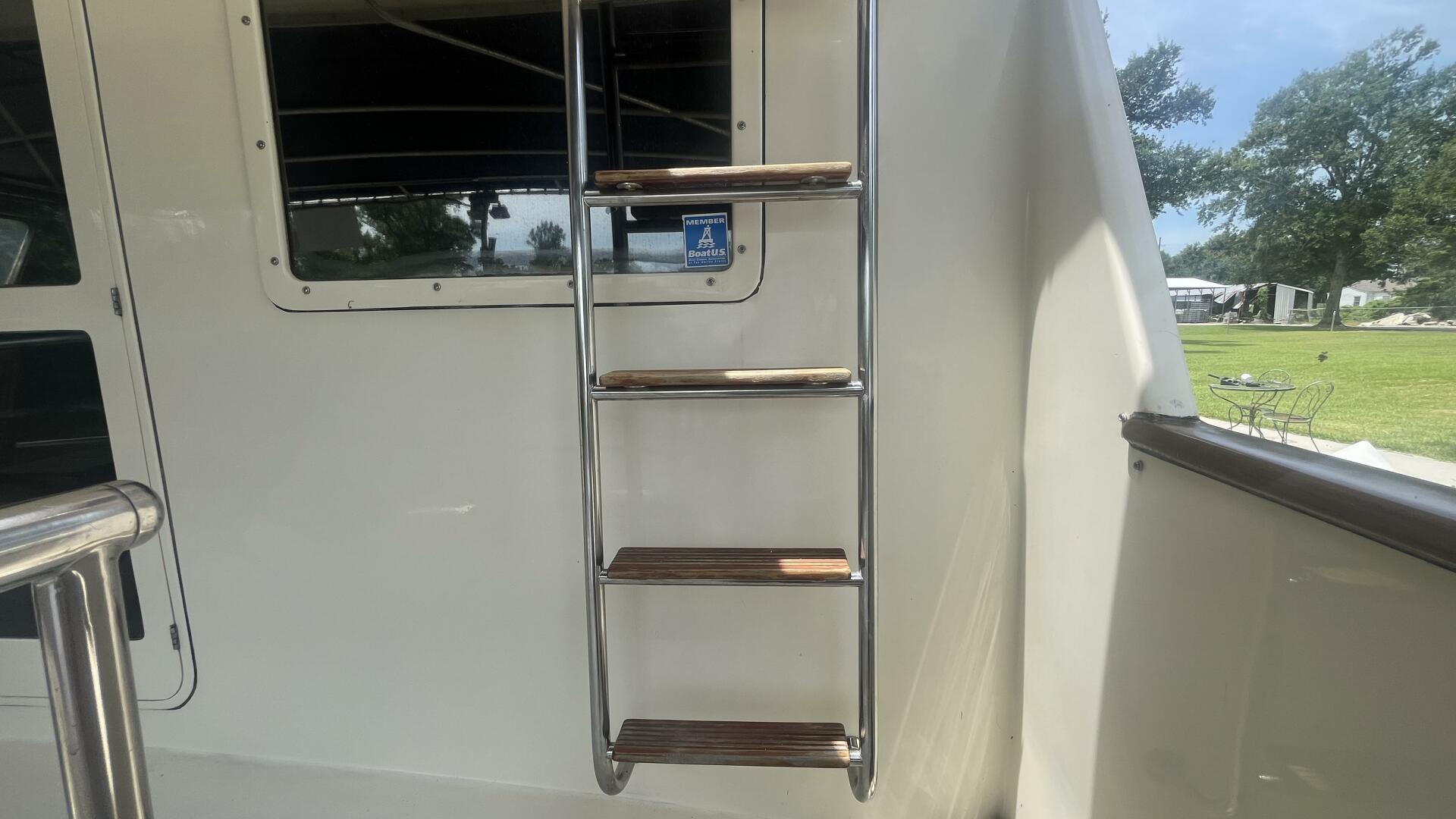 Island Angel 62ft Marine Trader Yacht For Sale