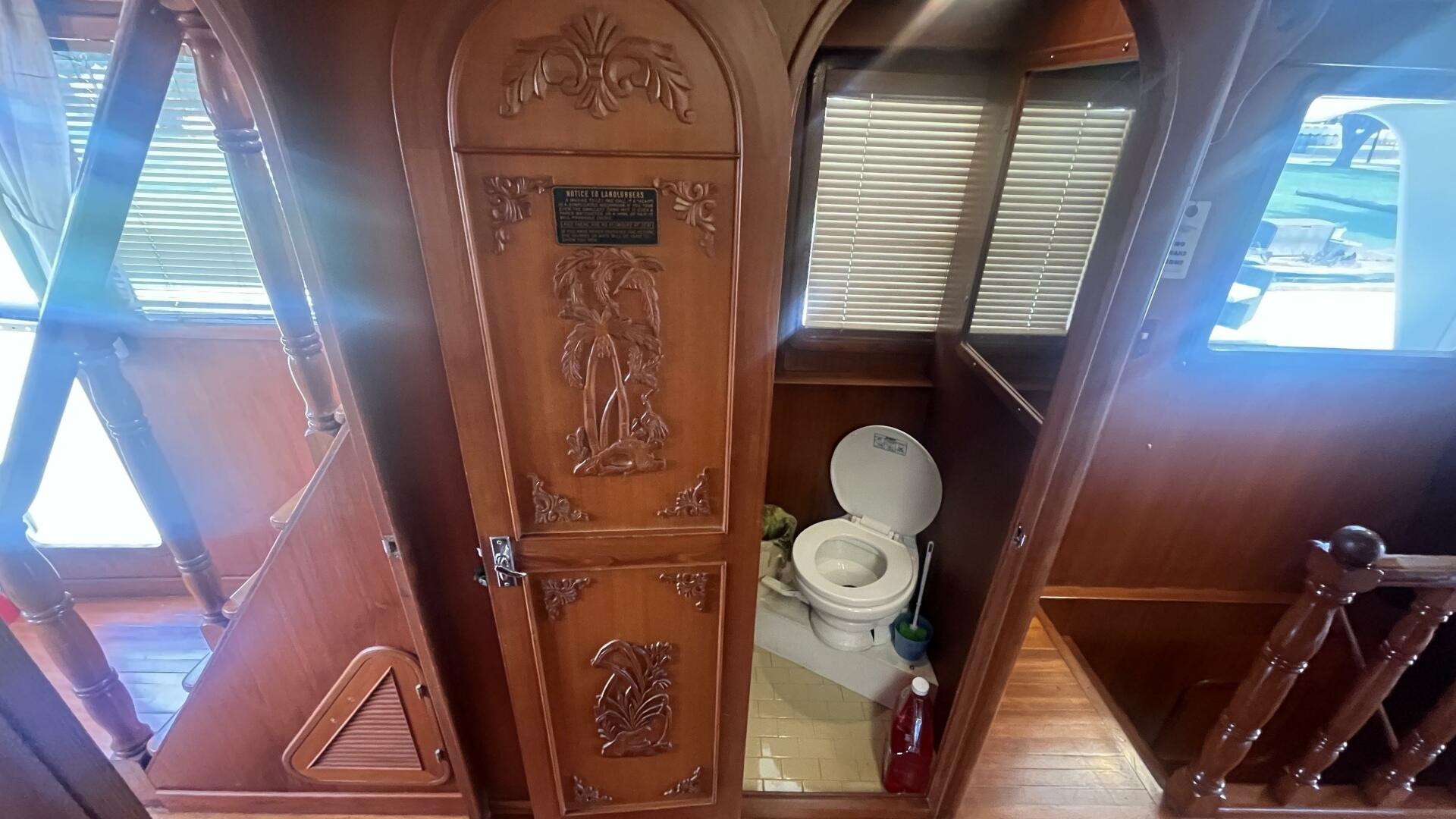 Island Angel 62ft Marine Trader Yacht For Sale