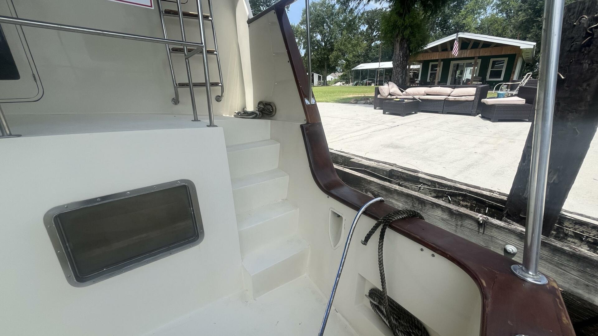 Island Angel 62ft Marine Trader Yacht For Sale
