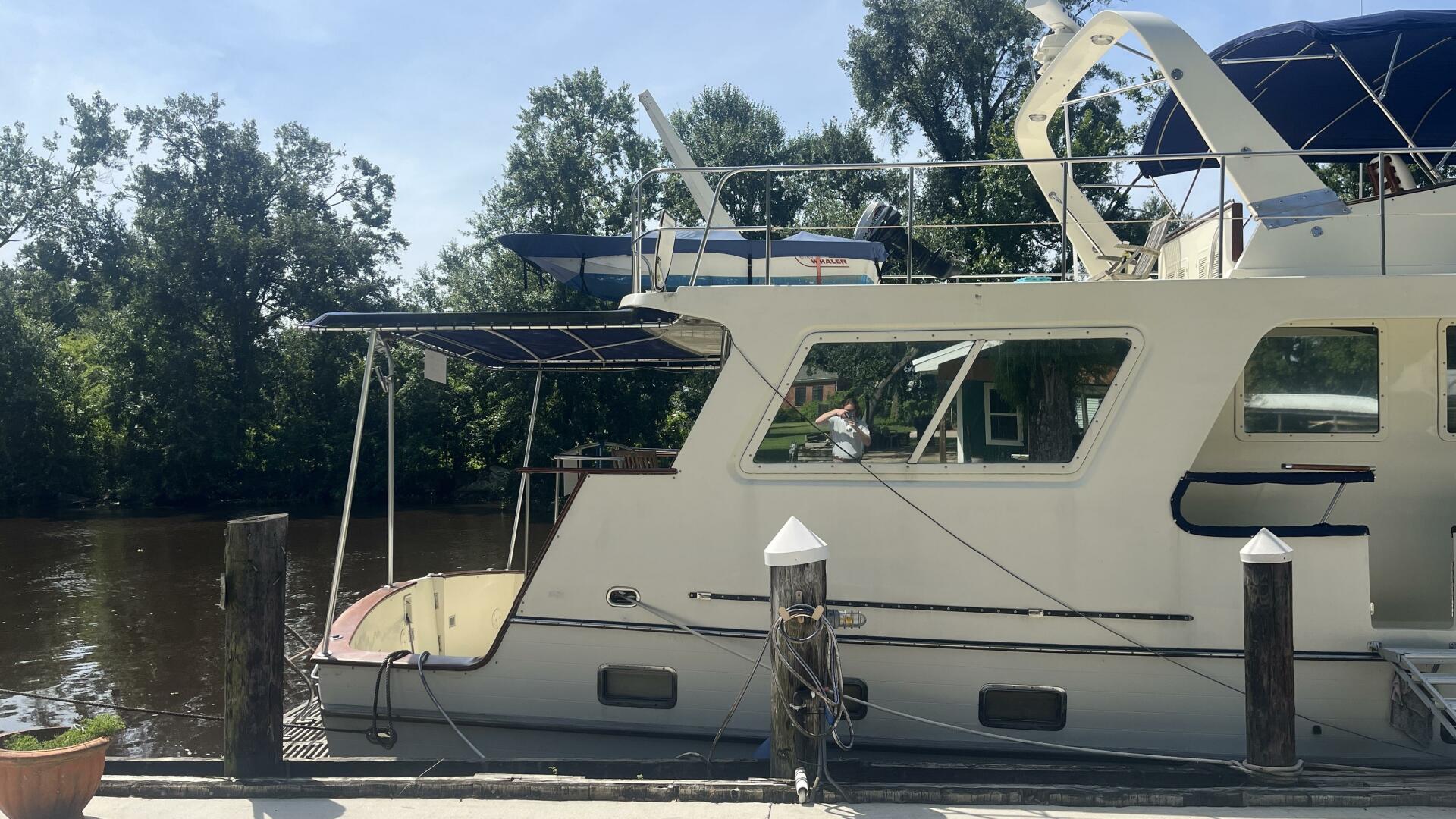 Island Angel 62ft Marine Trader Yacht For Sale